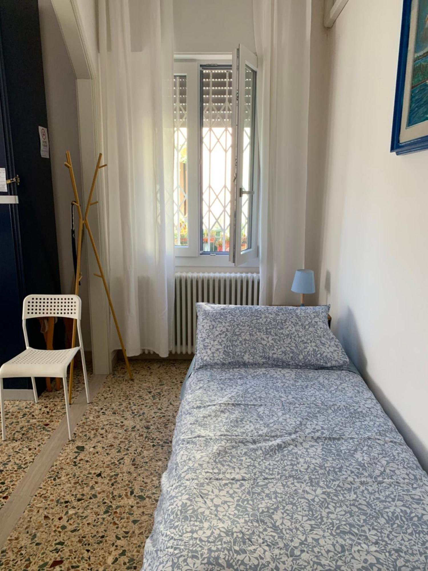 Affittacamere Le Rose Imola Extérieur photo