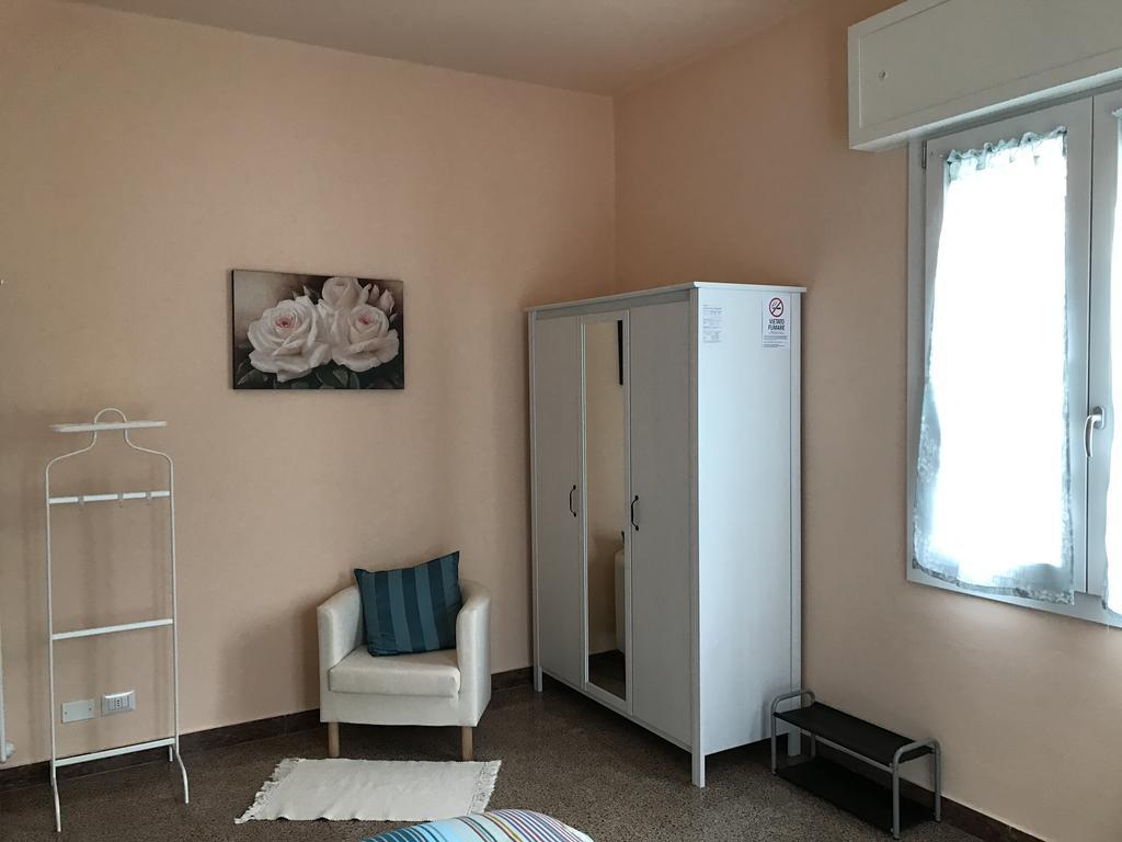 Affittacamere Le Rose Imola Extérieur photo